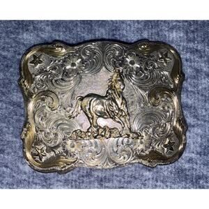 Montana Silversmiths Two Tone Rosebud Legacy Horse Stars Flowers Belt Buckle